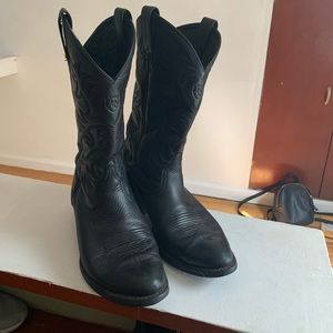 Ariat women’s Deertan Leather Heritage Boots